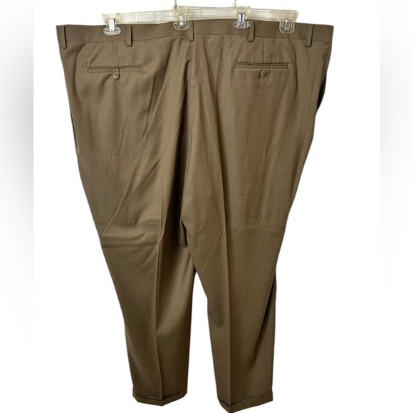 Round tree & Yorke Mens Dress Casual Pant Travel Smart Mens Dress Slacks. - Picture 6 of 11